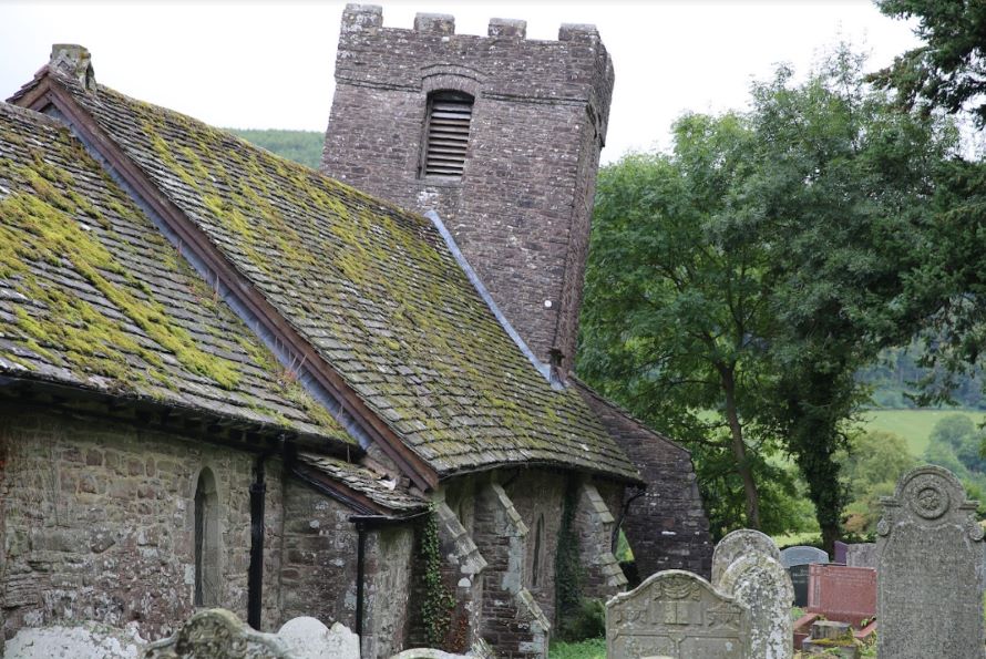 Photo of the crooked church