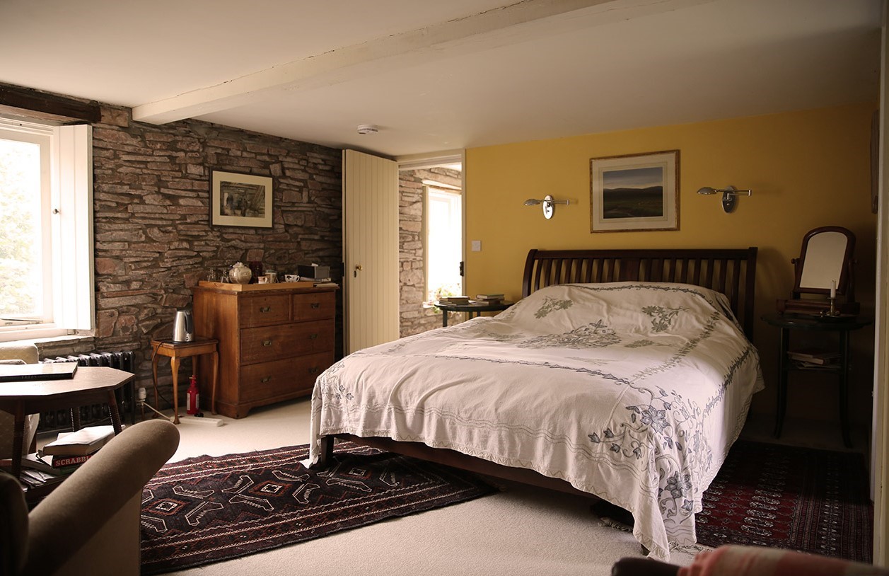 Photo of the double bedroom at The Old Storehouse